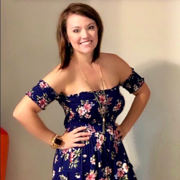 Meet your Posher, Peggi - Picture 6 of 8